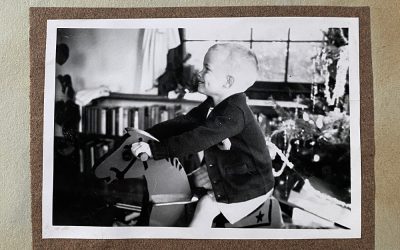 {wild bubble} You say it’s your birthday it’s my birthday too yeah